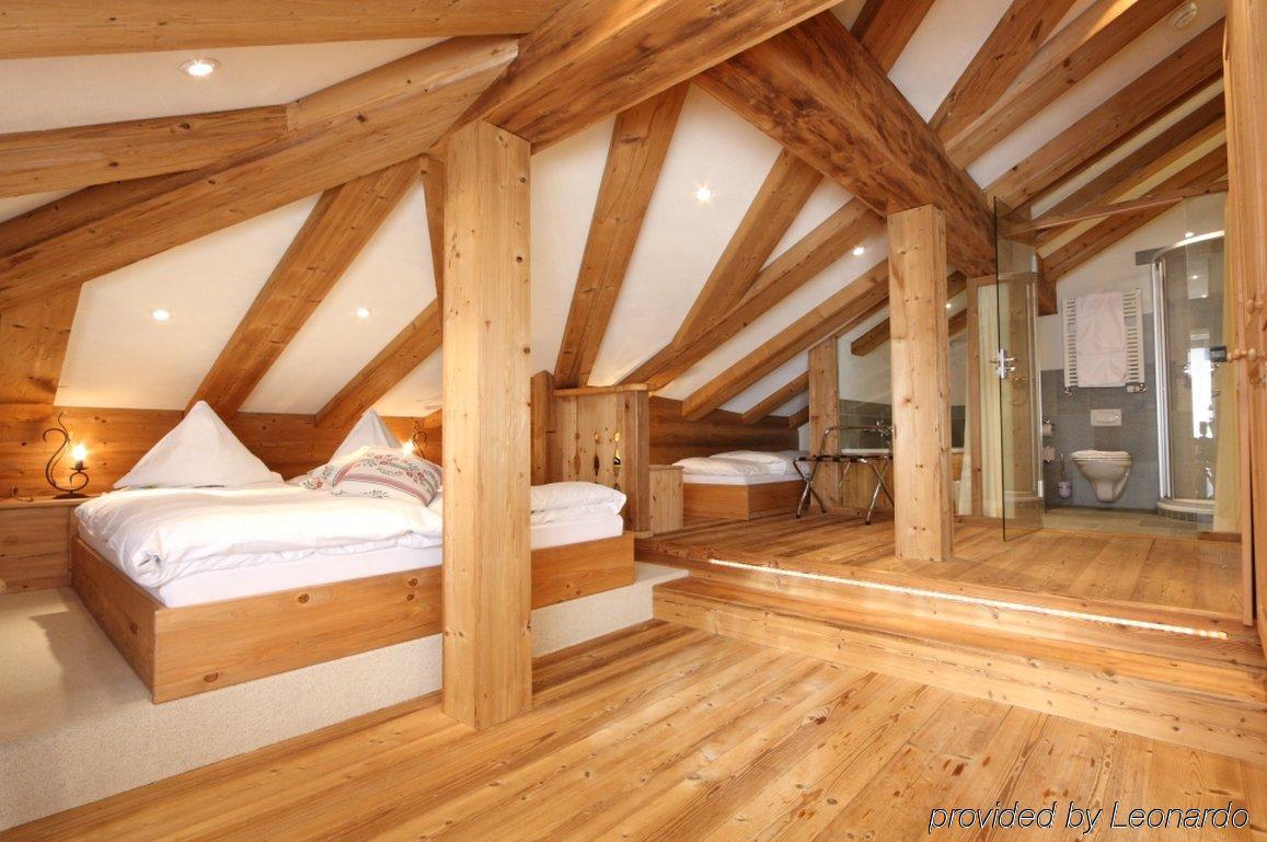 Lifestyle & Spa Hotel Graecherhof Grachen Room photo